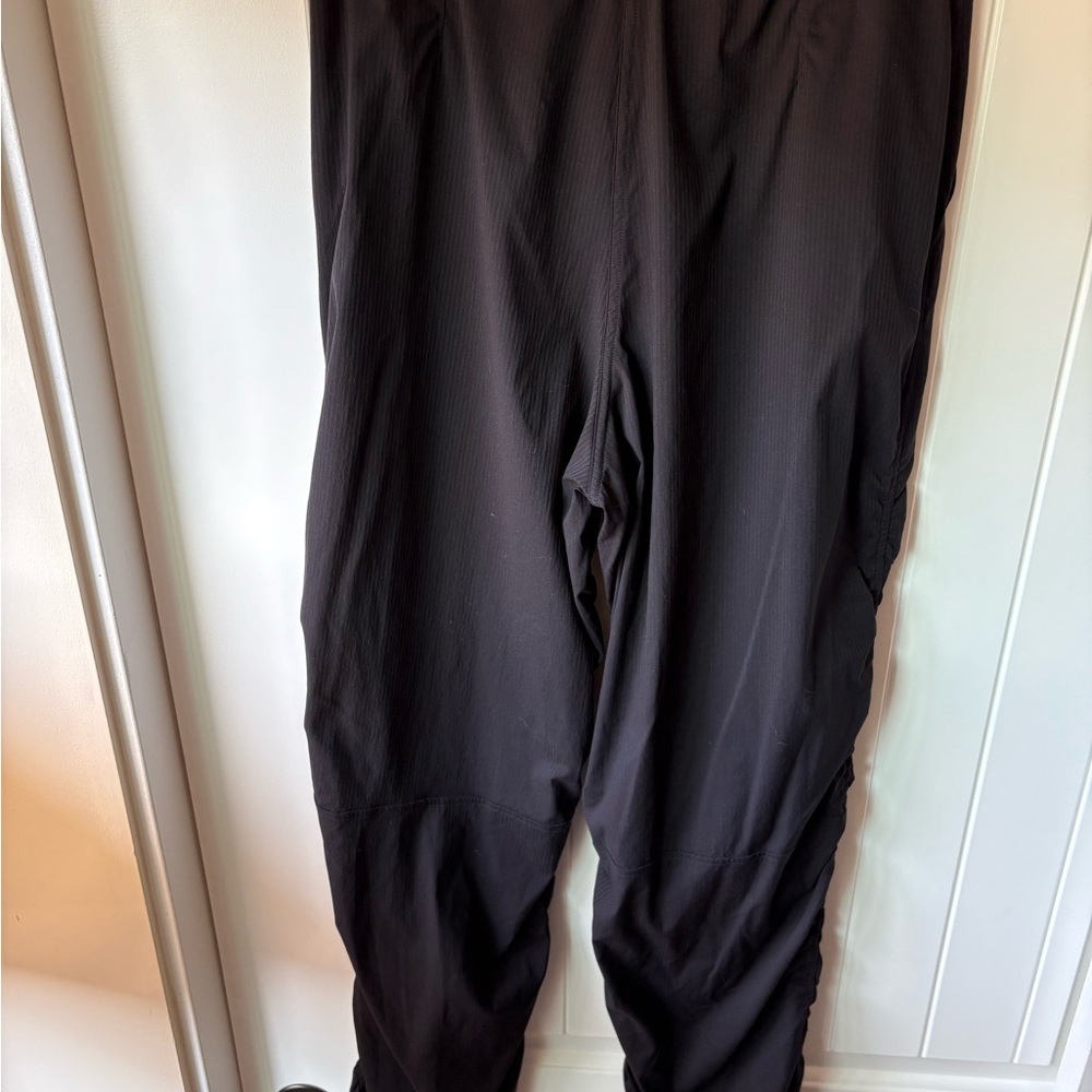 Large lululemon athletica Black Track Pants